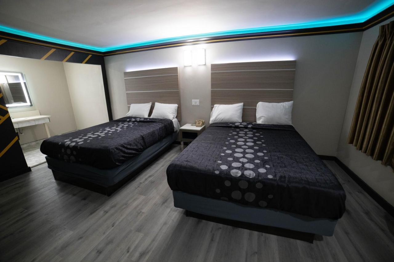 Artesia Motor Inn เบลฟลาวเวอร์ ภายนอก รูปภาพ