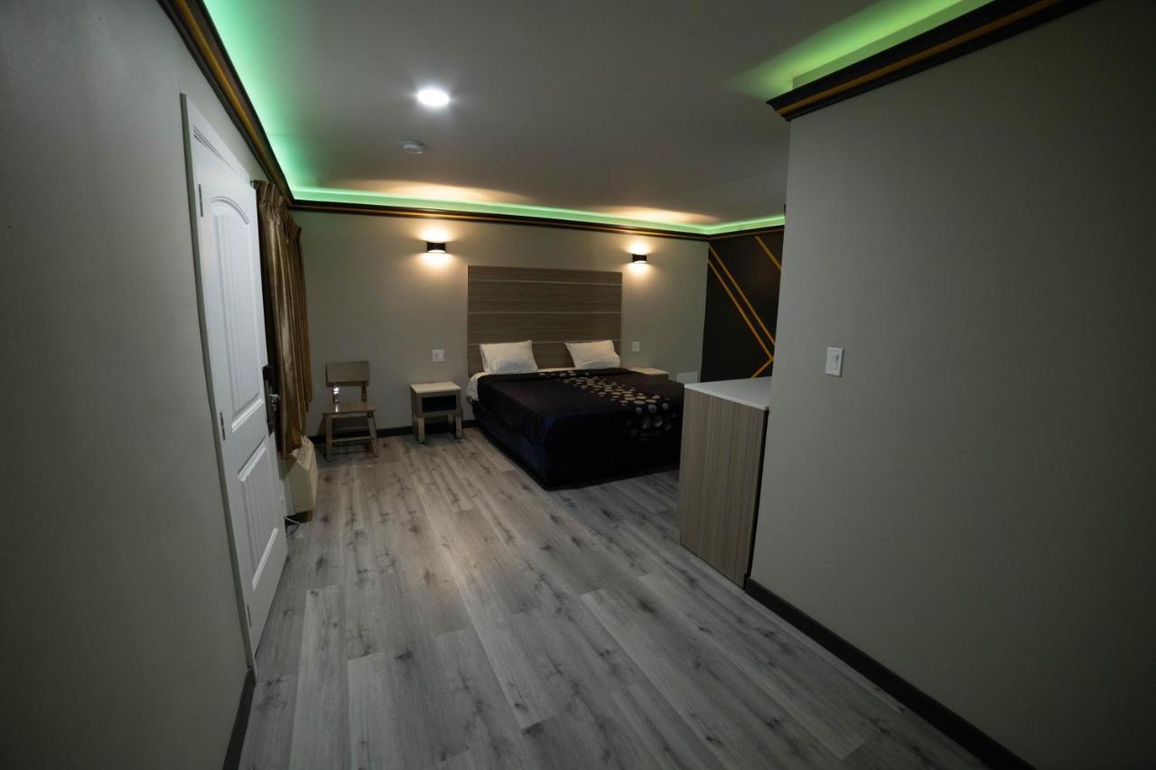 Artesia Motor Inn เบลฟลาวเวอร์ ภายนอก รูปภาพ