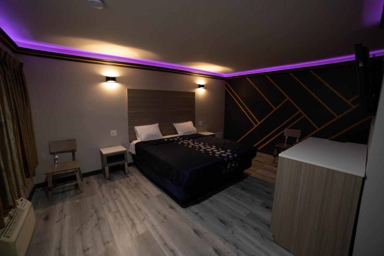 Artesia Motor Inn เบลฟลาวเวอร์ ภายนอก รูปภาพ