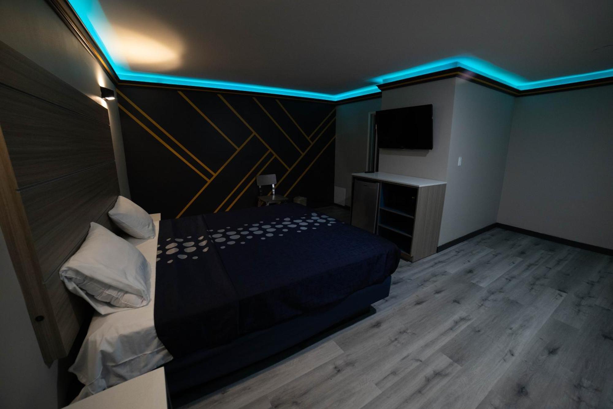 Artesia Motor Inn เบลฟลาวเวอร์ ภายนอก รูปภาพ